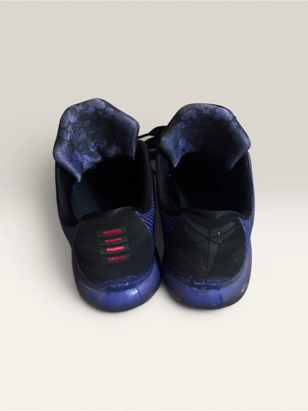 Nike Kobe 10 Blackout Size 7 Men's